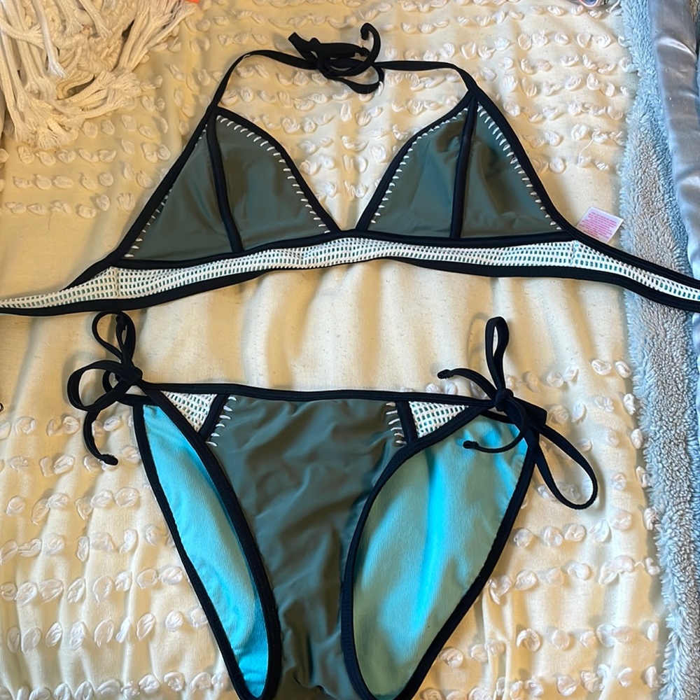Bathing suit set